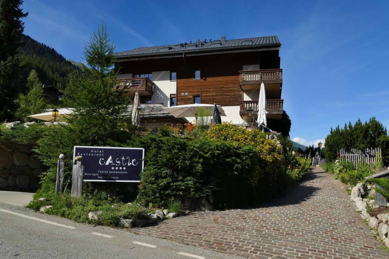Apartments Castle Goms Eksteriør billede